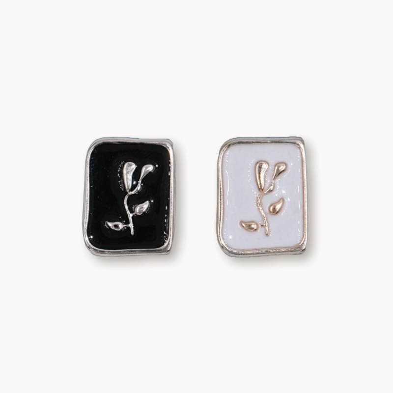Bloom - Midi Charm