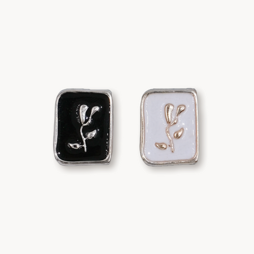 Bloom - Midi Charm