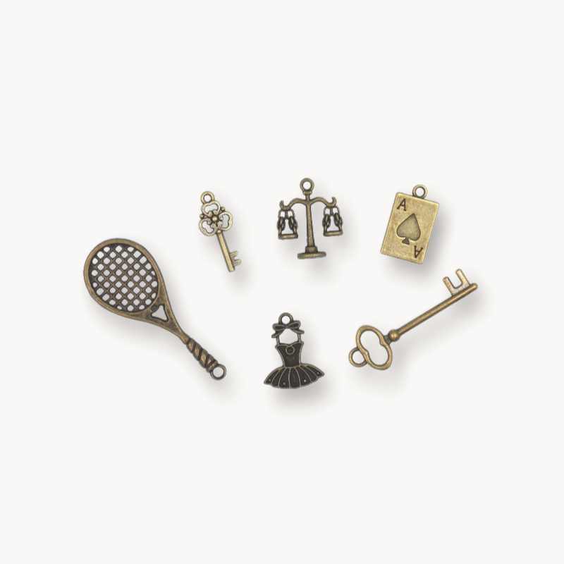 Vintage Treasures - Midi Charm
