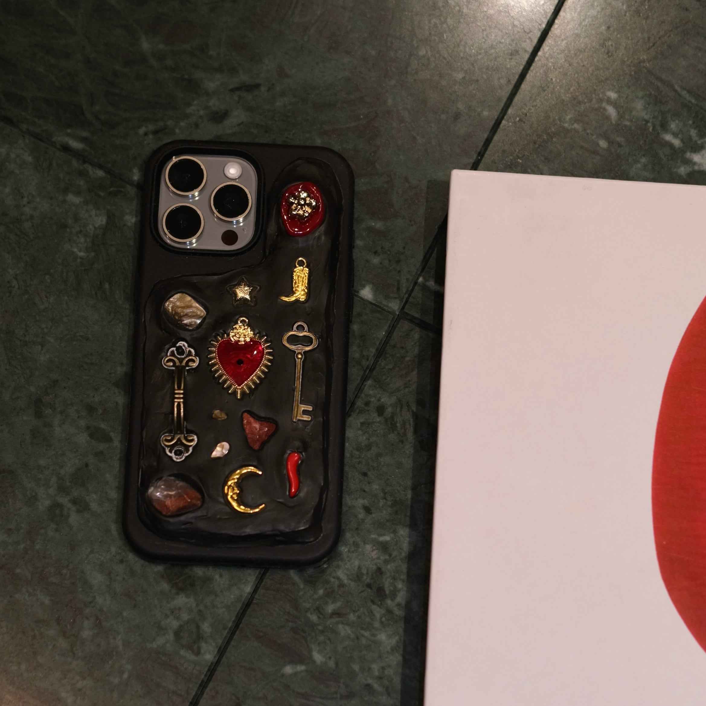 Burning Heart (Silver)