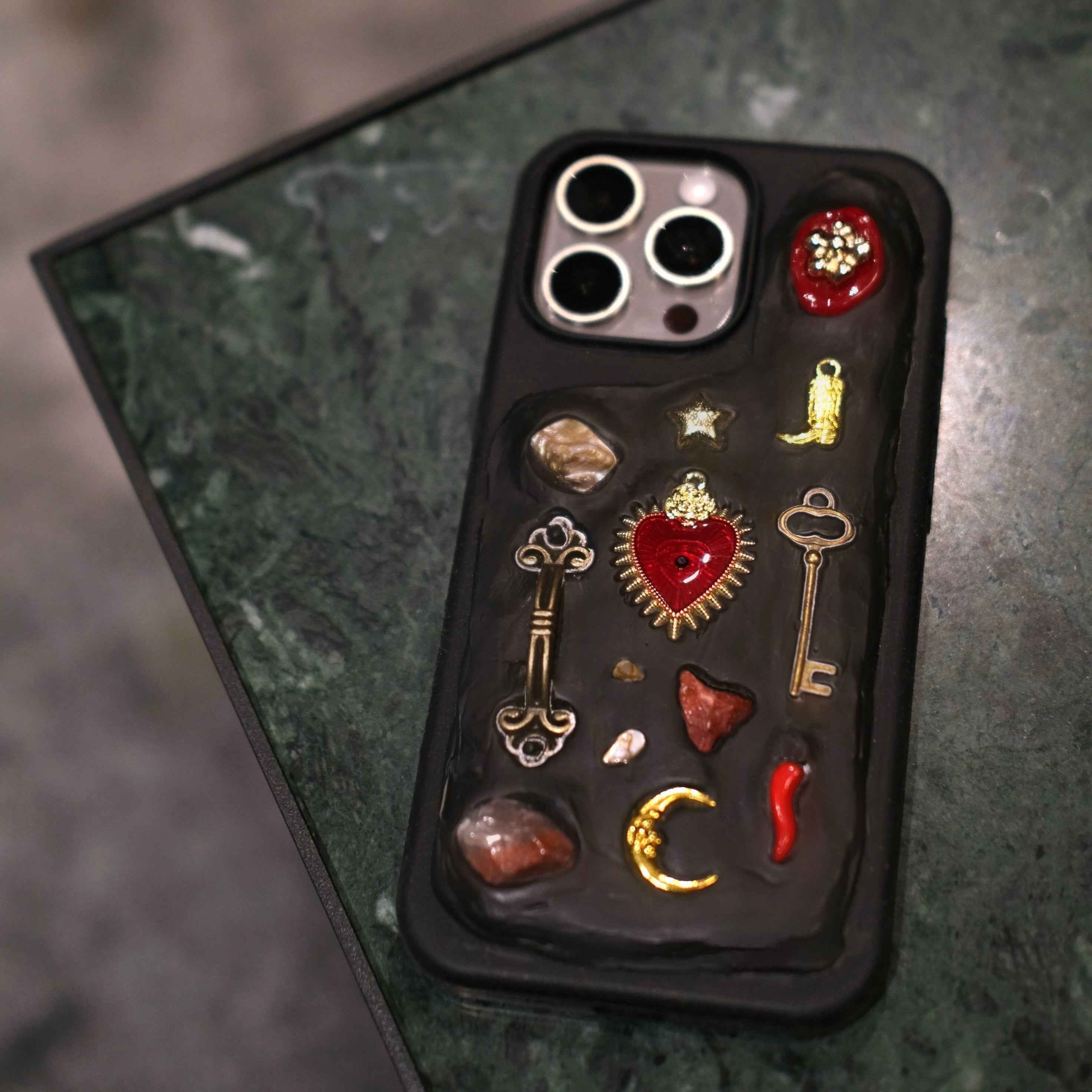 Burning Heart (Silver)