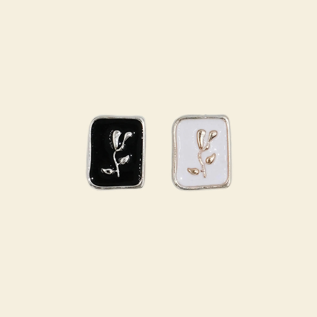 Bloom - Midi Charm