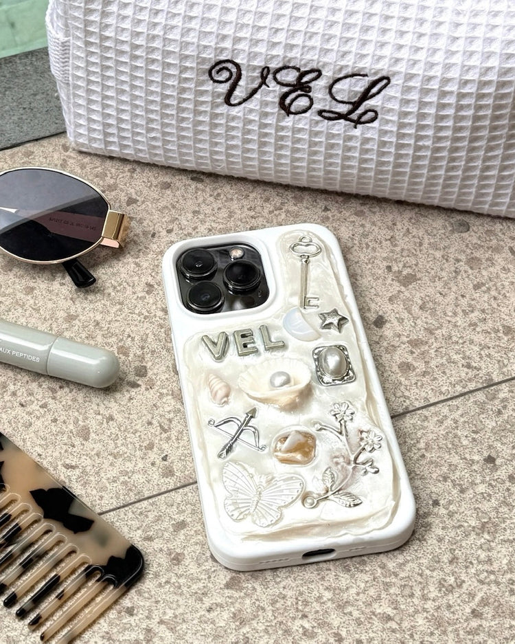 DIY charm cases with your girlies